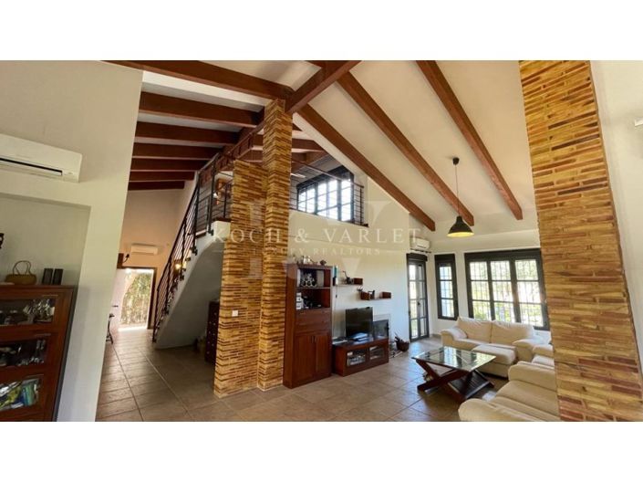 Image No.9-5 Bed Villa for sale