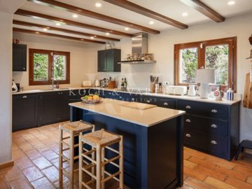 id1f5f9a01-0000-0500-0000-0000157a090a