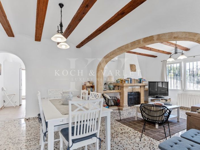 Image No.12-4 Bed Villa for sale