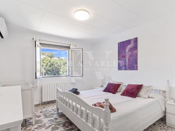 Image No.26-4 Bed Villa for sale