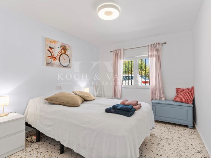 Image No.33-4 Bed Villa for sale