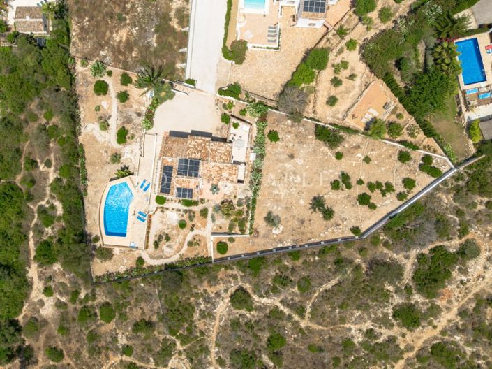 Image No.37-4 Bed Villa for sale