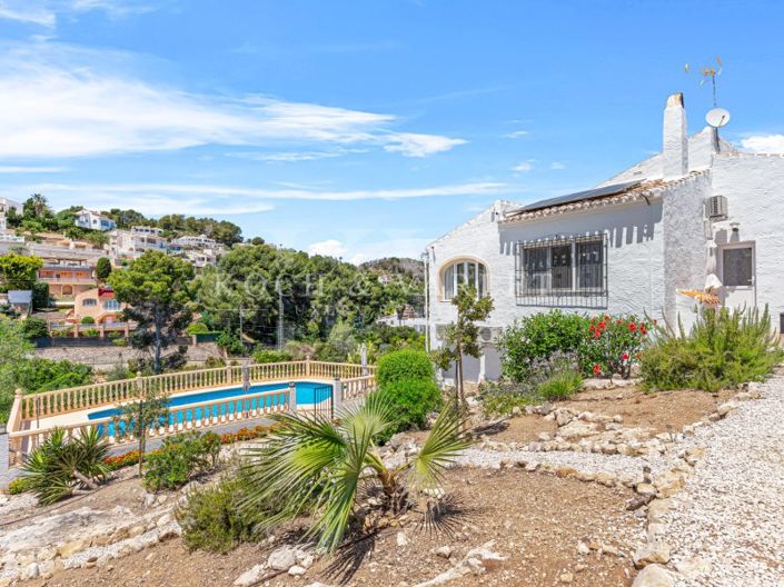 Image No.6-4 Bed Villa for sale