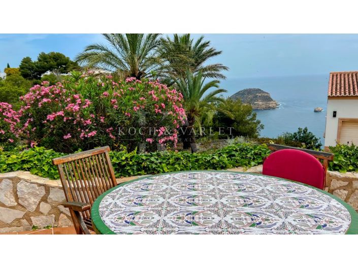 Image No.3-4 Bed Villa for sale