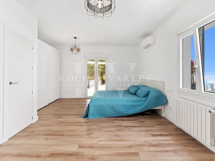 Image No.39-4 Bed Villa for sale