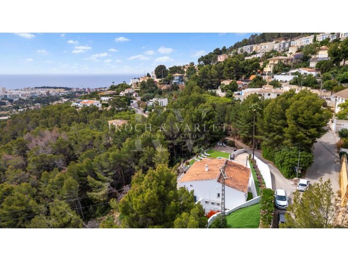 Image No.4-4 Bed Villa for sale