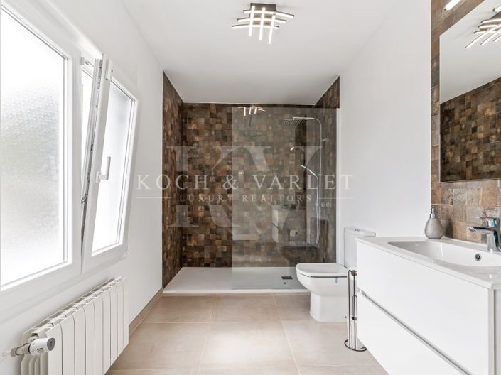 Image No.46-4 Bed Villa for sale