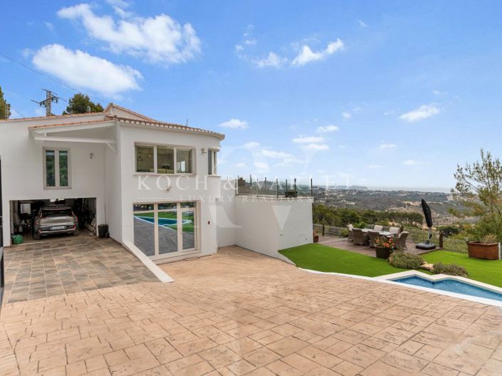 Image No.57-4 Bed Villa for sale