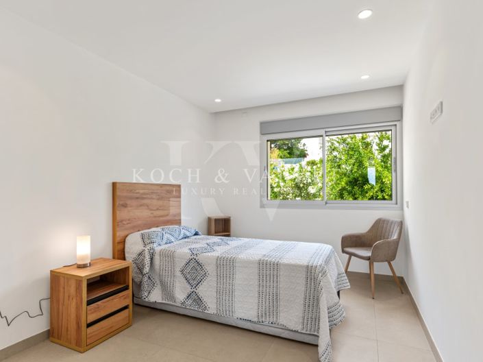 Image No.24-4 Bed Villa for sale