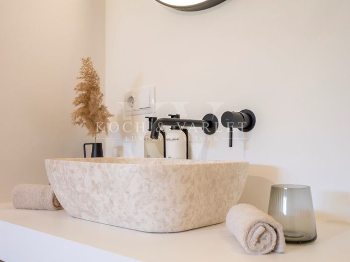 Image No.37-9 Bed Villa for sale