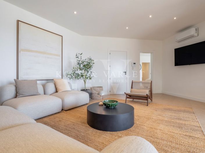 Image No.44-9 Bed Villa for sale