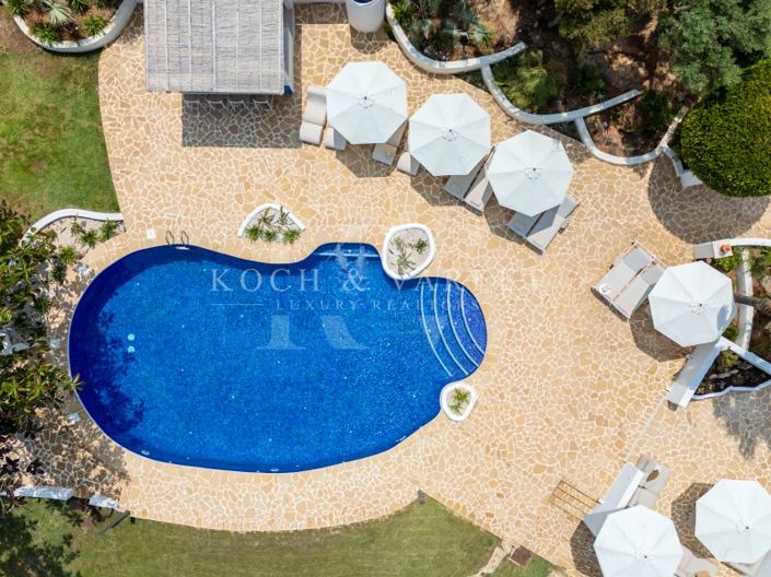 Image No.78-9 Bed Villa for sale