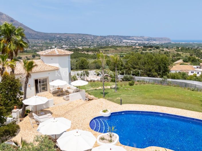 Image No.80-9 Bed Villa for sale