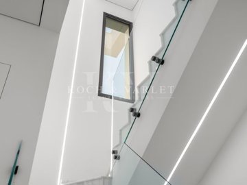 idd07fa301-0000-0500-0000-00001672759d