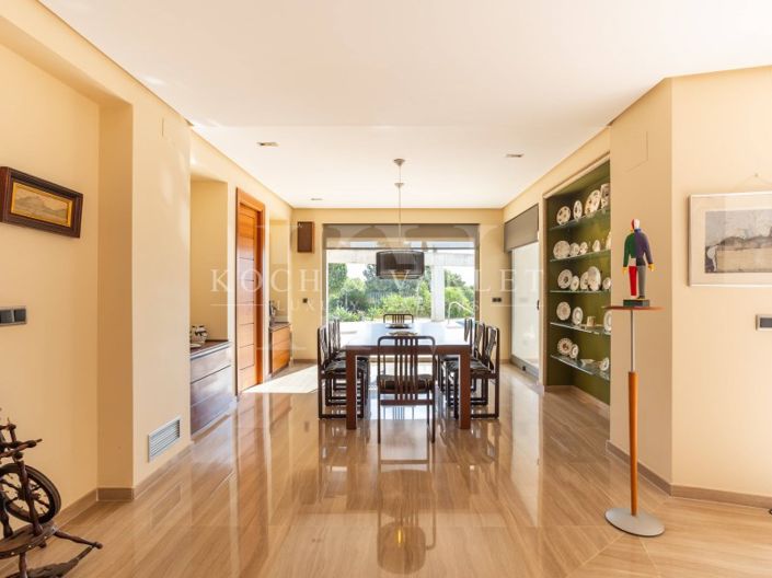 Image No.13-7 Bed Villa for sale