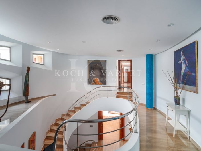 Image No.28-7 Bed Villa for sale