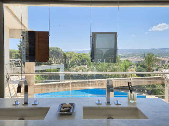 Image No.41-7 Bed Villa for sale