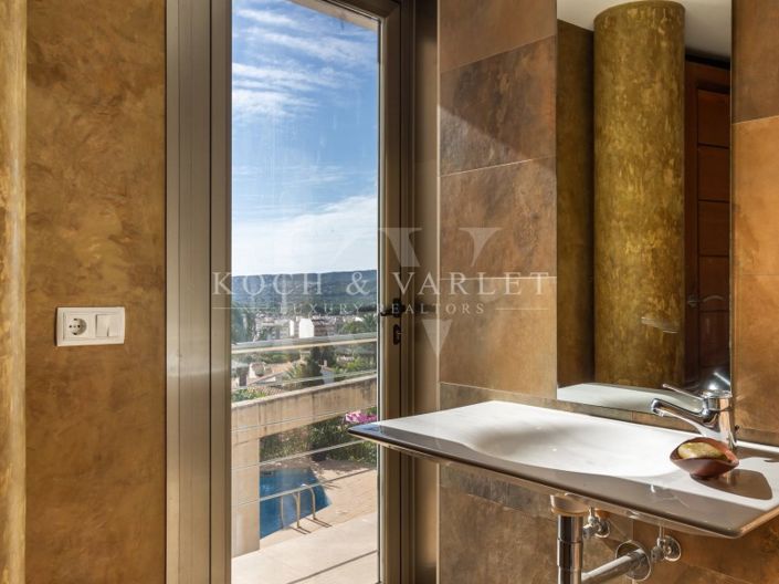 Image No.52-7 Bed Villa for sale