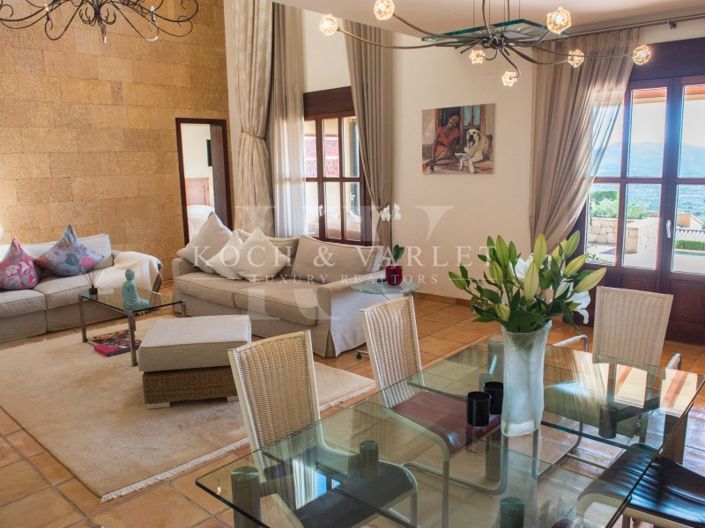 Image No.26-5 Bed Villa for sale