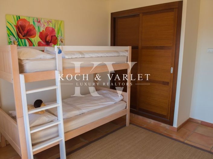 Image No.34-5 Bed Villa for sale