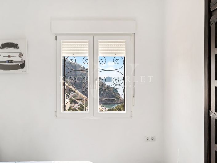 Image No.25-5 Bed Villa for sale