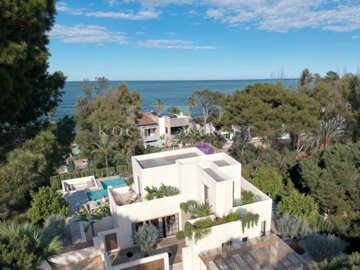 Villa de 4 chambres à vendre à Denia