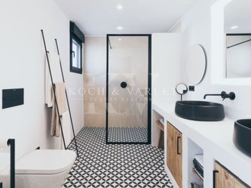 id6a949701-0000-0500-0000-00001544ba8c