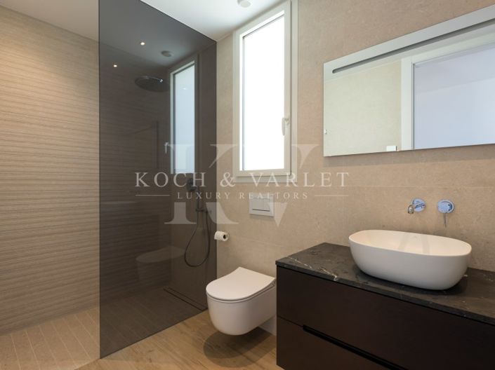 Image No.39-5 Bed Villa for sale