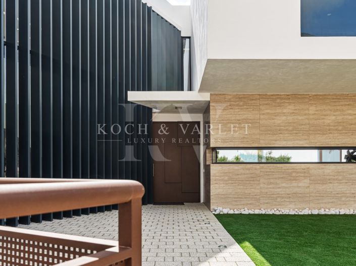 Image No.25-6 Bed Villa for sale