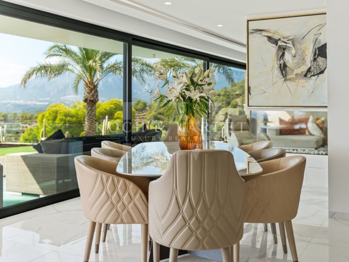 Image No.37-6 Bed Villa for sale