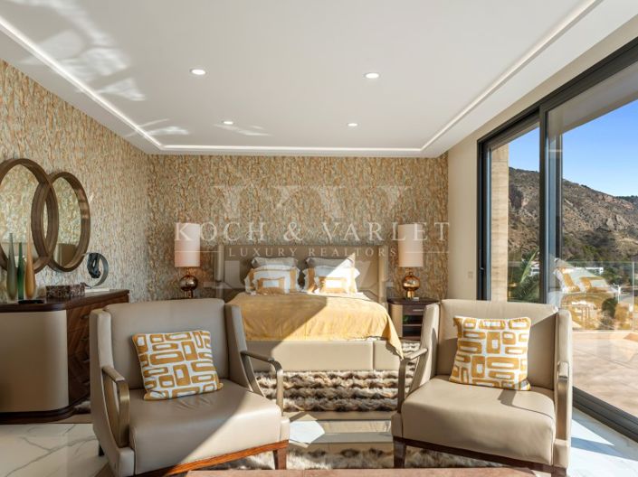 Image No.20-6 Bed Villa for sale