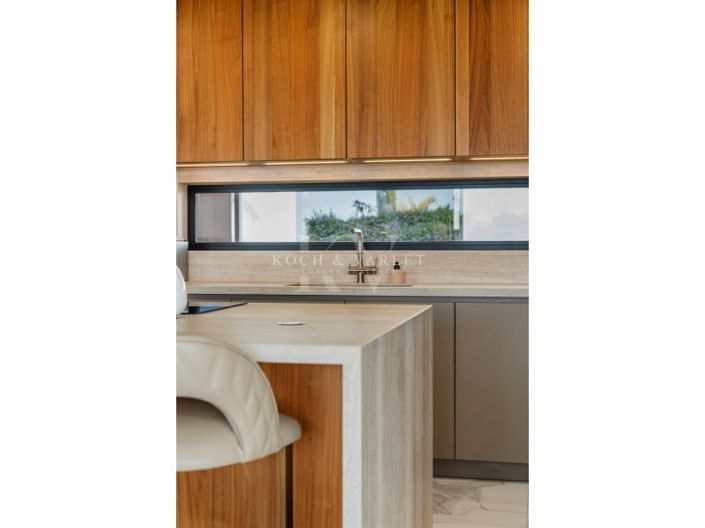 Image No.47-6 Bed Villa for sale