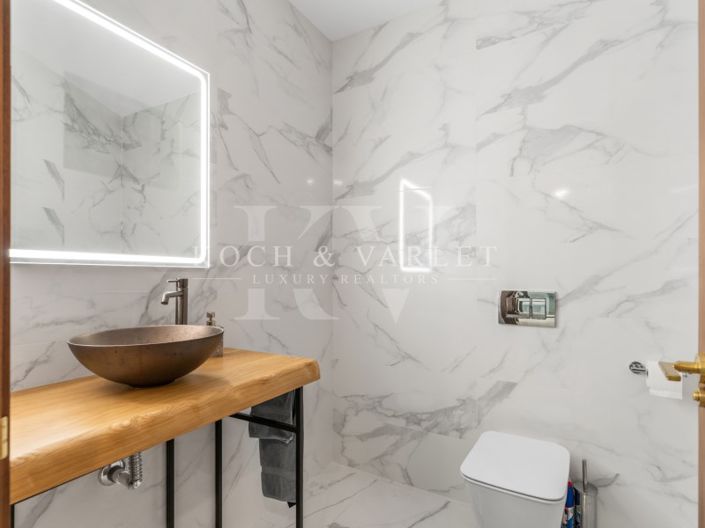 Image No.30-6 Bed Villa for sale