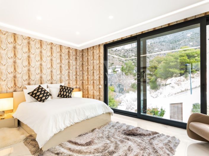 Image No.46-6 Bed Villa for sale