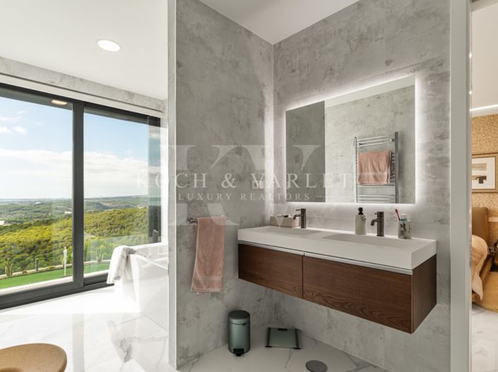 Image No.130-6 Bed Villa for sale