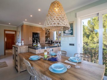 ida7e8b501-0000-0500-0000-000017a2a6bc