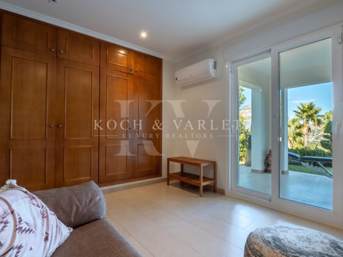 Image No.37-4 Bed Villa for sale