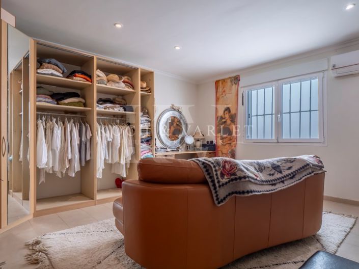 Image No.40-4 Bed Villa for sale