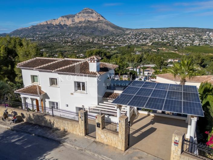 Image No.9-4 Bed Villa for sale