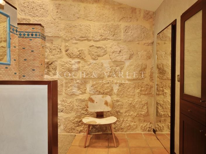 Image No.22-4 Bed Farmhouse for sale