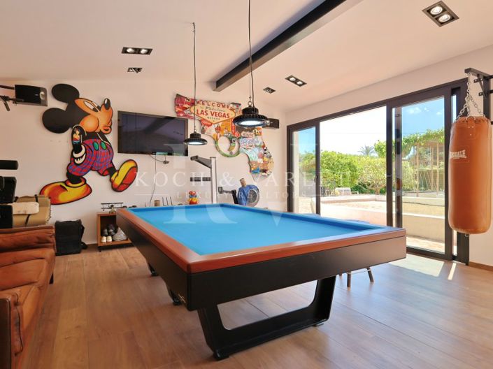 Image No.35-4 Bed Farmhouse for sale