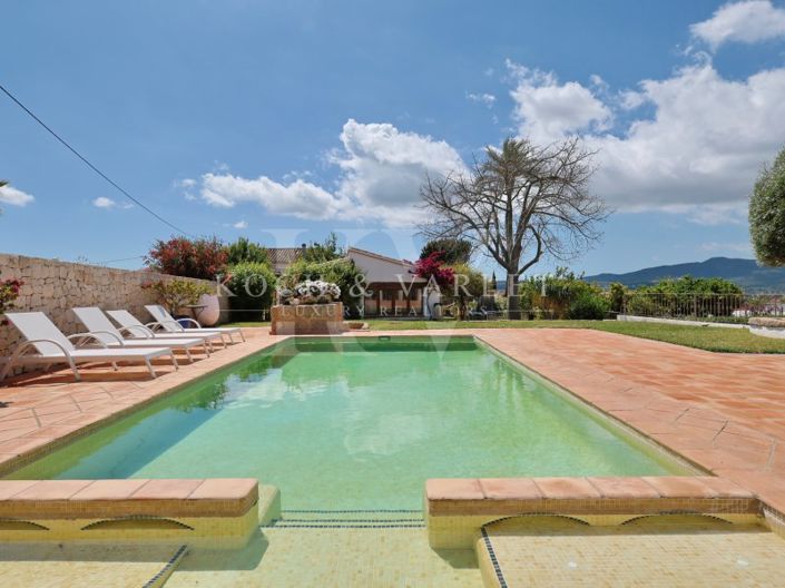 Image No.4-4 Bed Farmhouse for sale