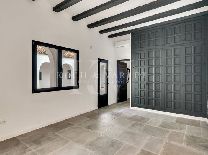 Image No.17-4 Bed Villa for sale