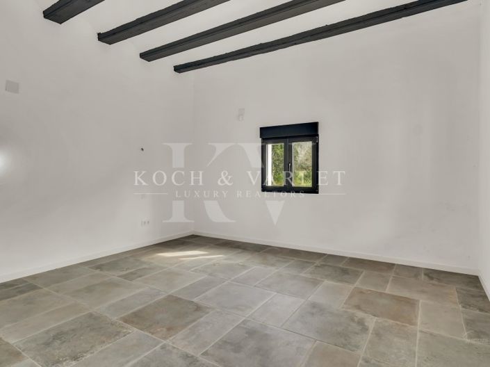 Image No.27-4 Bed Villa for sale