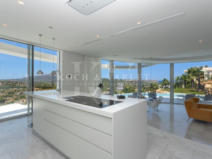 Image No.12-4 Bed Villa for sale