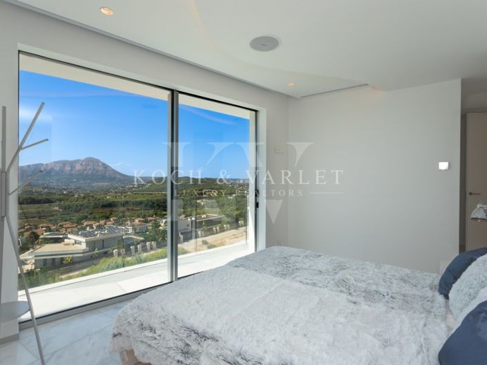 Image No.37-4 Bed Villa for sale