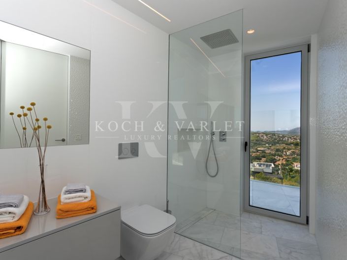 Image No.41-4 Bed Villa for sale