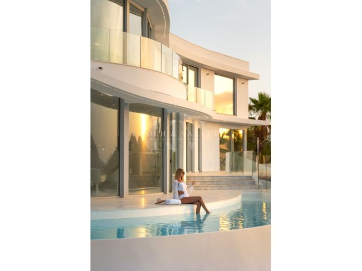 Image No.6-4 Bed Villa for sale