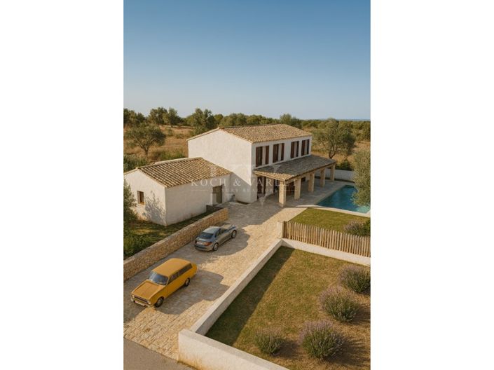 Image No.3-6 Bed Farmhouse for sale