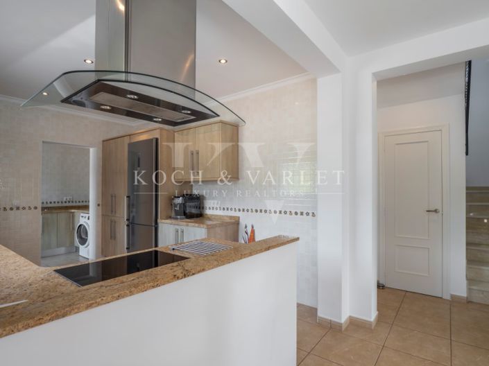 Image No.15-3 Bed Villa for sale